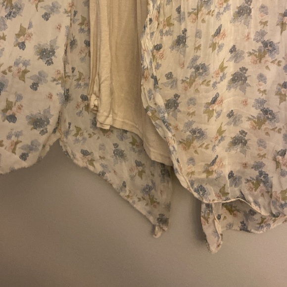 ⭐️Bellambia Floral 100% Lined Silk Overlay Sleeveless Blouse Size M - Picture 6 of 10